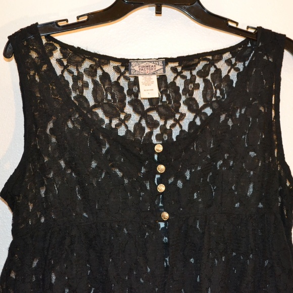 FUNWEAR FACTORY VINTAGE LACE TOP - Picture 2 of 4